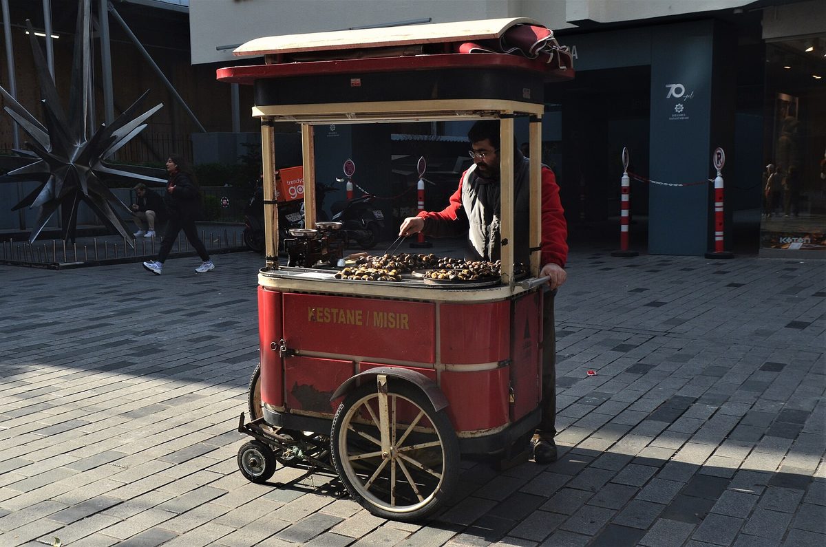 A roasted chestnut cart on Istiklal Avenue: cheap street food is part of the answer to is Istanbul expensive